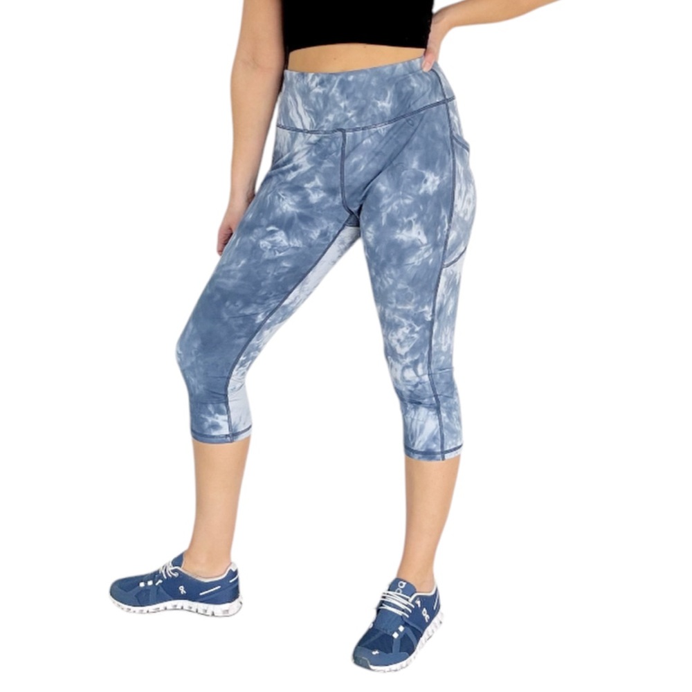 Stelle light blue tie dye athletic crop length workout leggings size XL